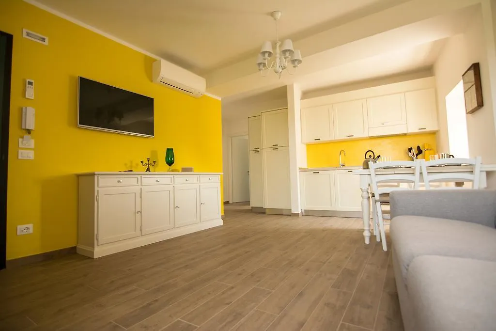 Apartment Appartamenti Alla Lanterna Marciaga